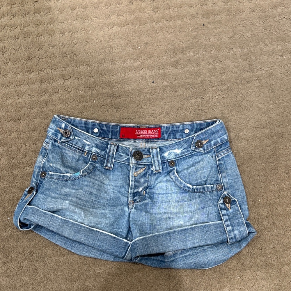 4 pair of women’s denim shorts-Light Blue & camo green-26/27